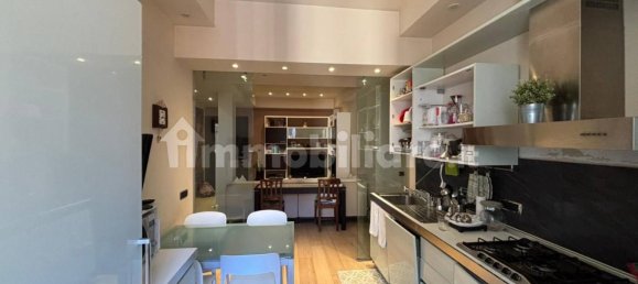 Apartamento de 2 dormitorios en Genoa, Italy No. 329870 5