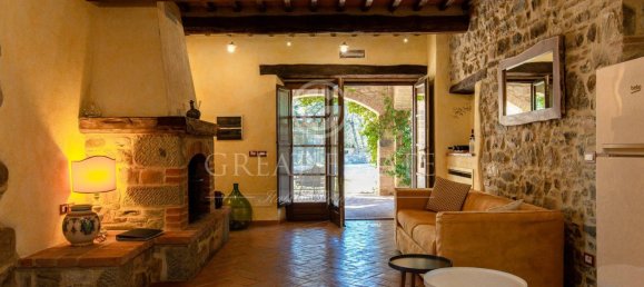 12 bedrooms Castles in Seggiano, Italy No. 57100 12