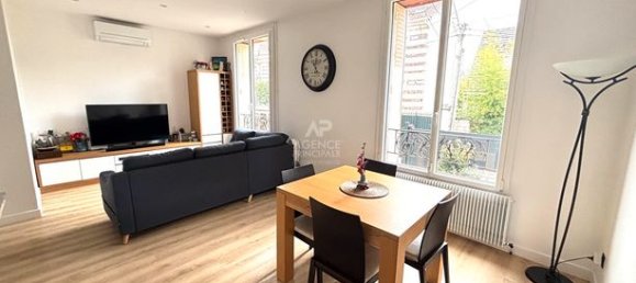 Дом с 3 спальнями в Понтуаз, Франция № 359619 2