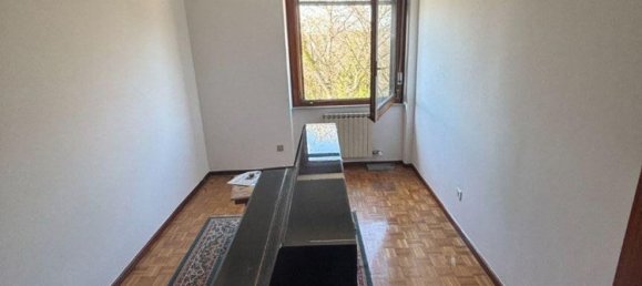 4 غرف نوم شقة في Trieste, Italy رقم 314609 14