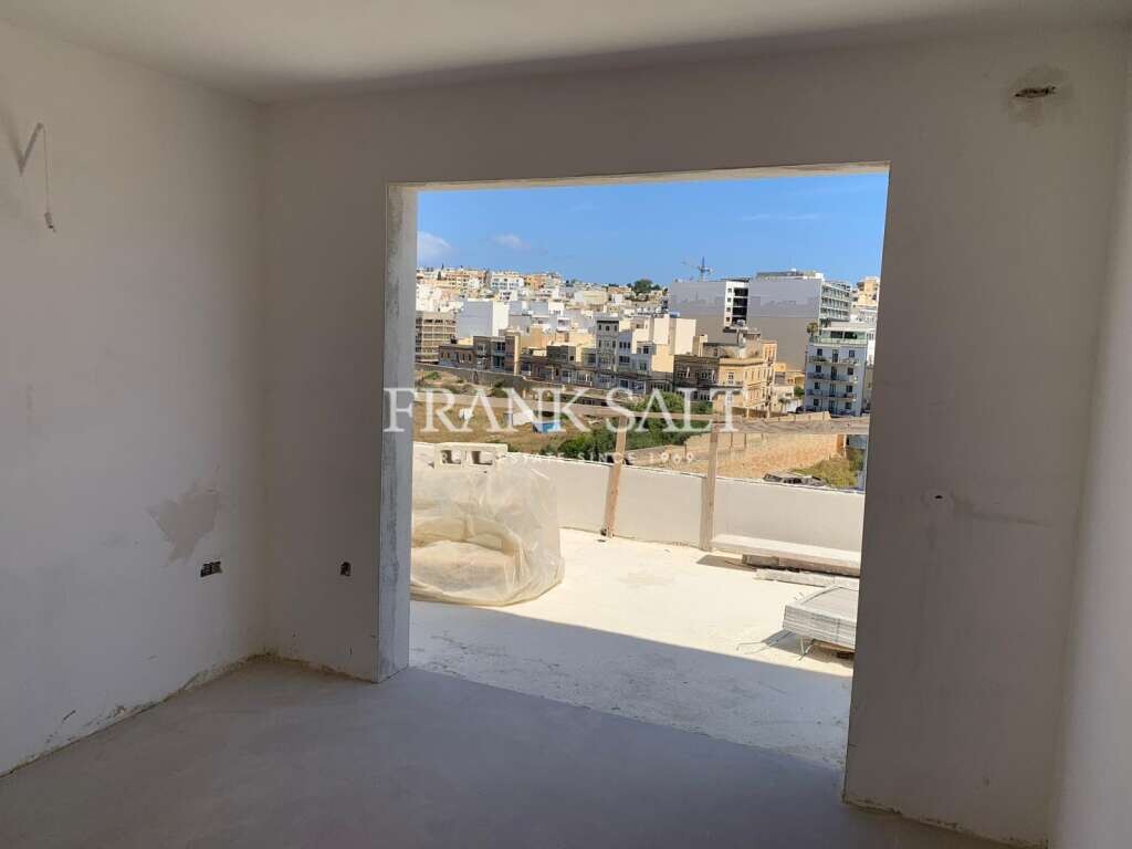 Ático de 1 dormitorio en Ta' Xbiex, Malta No. 3019