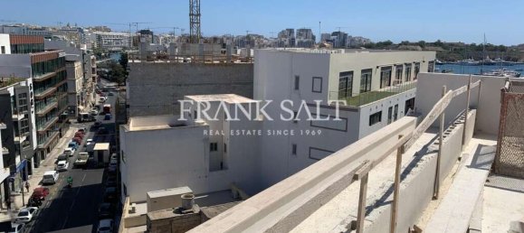 Ático de 1 dormitorio en Ta' Xbiex, Malta No. 3019 4