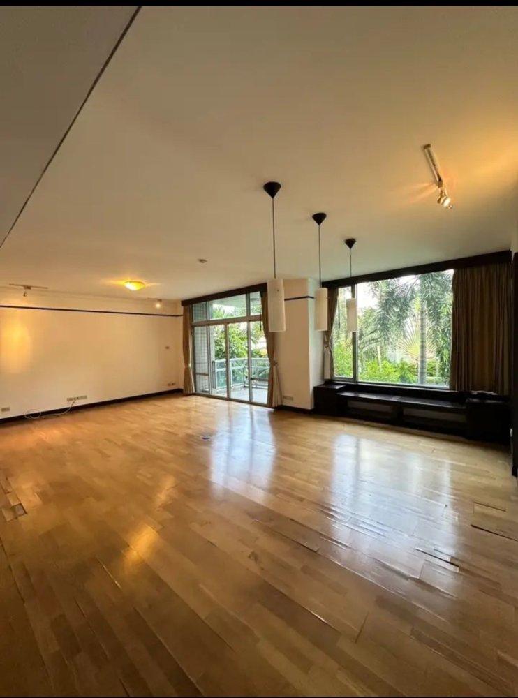 Apartamento com 3 quartos em condomínio em Pathum Wan, Thailand N.º 70593