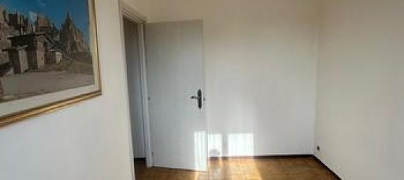 4 rooms Apartment in Bressana Bottarone, Italy No. 308198 2
