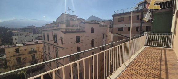 Квартира с 3 спальнями в Кастелламмаре ди Стабия, Италия № 329270 10