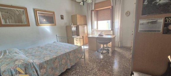 Квартира с 3 спальнями в Кастелламмаре ди Стабия, Италия № 329270 21