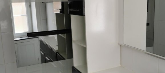 Villa de 2 dormitorios en Chateauroux, France No. 221998 4