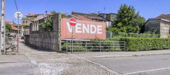 3 bedrooms House in Guimaraes, Portugal No. 184574 13