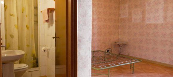 3 rooms Apartment in Mentana, Italy No. 27567 35