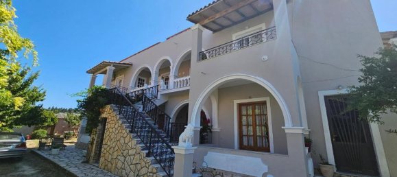800 m² adosado en venta en Corfu, Central Corfu and Diapontian Islands, Corfu, Ionian Islands, Peloponnese, Western Greece and the Ionian, Greece № 7905 7