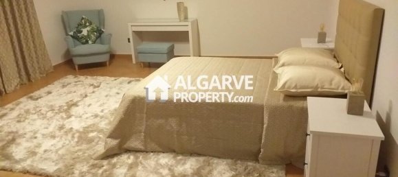 Villa de 4 dormitorios en Quarteira, Portugal No. 354980 18