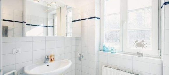 2 rooms Apartment in Vorpommern-Rugen, Germany No. 365443 4