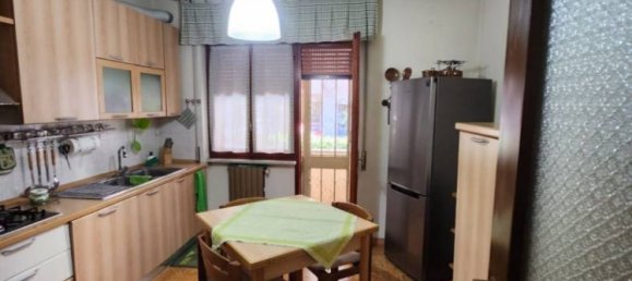 3 Schlafzimmer Wohnung in Caserta, Italy, Nr. 265789 6