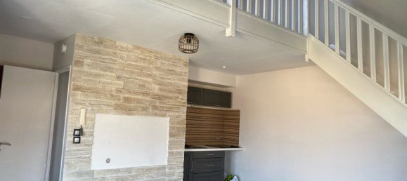 1 Schlafzimmer Doppelhaus in Ozoir-la-Ferriere, France, Nr. 333508 2