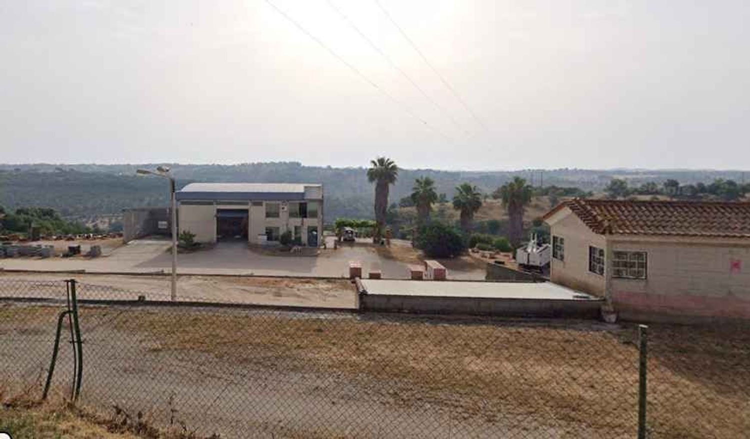 Склад 680м² в Торриш Новаш, Португалия № 273721