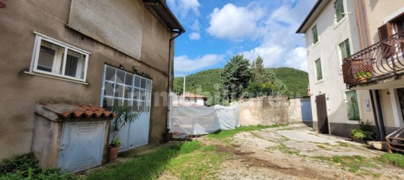 5 rooms House in Tregnago, Italy No. 324391 11