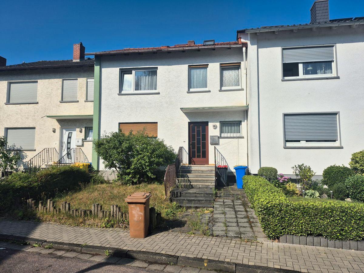 Таунхаус с 3 спальнями в Майн-Кинциг, Германия № 239667