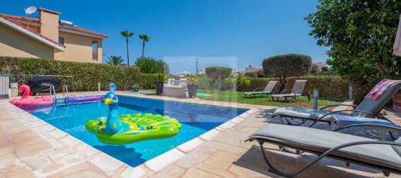 3 bedrooms House in Polis, Cyprus No. 13560 2