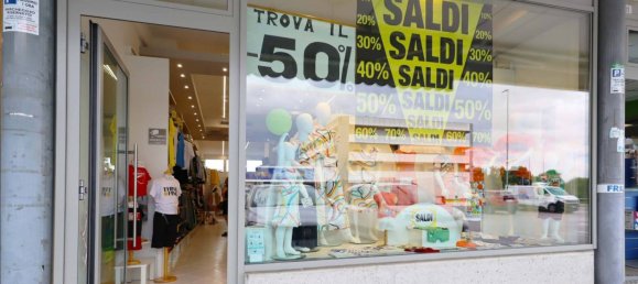 Imóvel comercial de 1 divisão em San Michele al Tagliamento, Italy N.º 267455 10