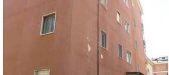 2 bedrooms Apartment in Novara, Italy No. 371842 4