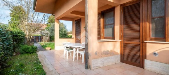 4 rooms House in Ronciglione, Italy No. 13398 4