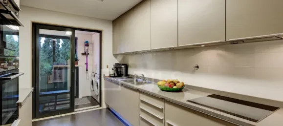 Apartamento de 3 dormitorios en Lisbon, Portugal No. 96822 29