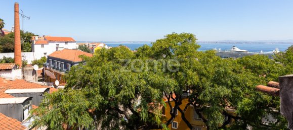 2 bedrooms Apartment in Lisbon, Portugal No. 14589 24