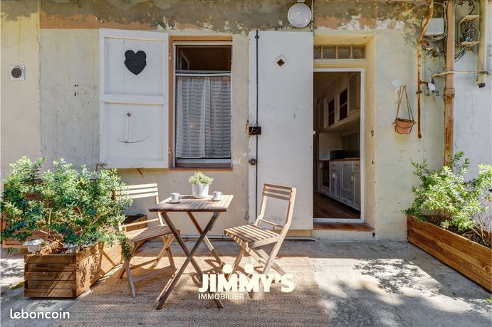 Studio à Marseille, France No. 314087