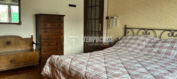 Apartamento de 4 habitaciónes en Pinerolo, Italy No. 80190 17