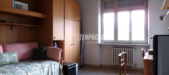 Apartamento de 4 habitaciónes en Pinerolo, Italy No. 80190 8
