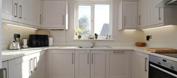 2 Schlafzimmer Wohnung in Beckenham, United Kingdom, Nr. 1144 2