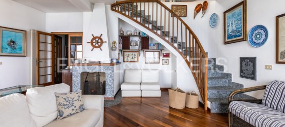 4 bedrooms Penthouse in Alassio, Italy No. 131315 2