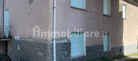 4 bedrooms Apartment in Berbenno di Valtellina, Italy No. 141325 3