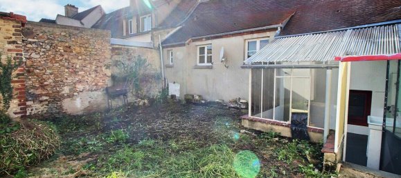 3 bedrooms House in Epernon, France No. 220413 8