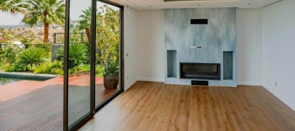 Penthouse 4+1 in Tria Of Bodrum, Bodrum, Turkey No. 35931 3