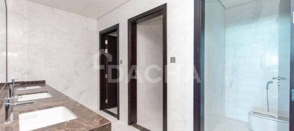 1 room Office in DIFC, UAE No. 4912 12