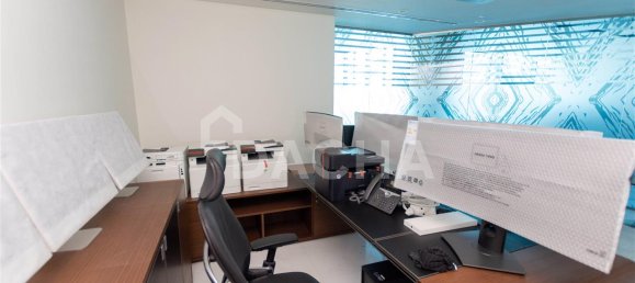 1 room Office in DIFC, UAE No. 4912 13