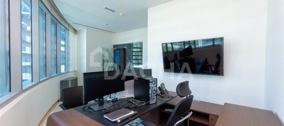 1 room Office in DIFC, UAE No. 4912 3