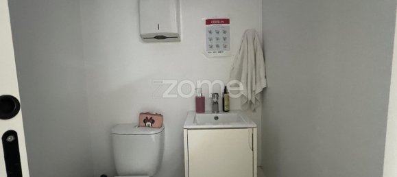 21m² Commercial property in Viana do Castelo, Portugal No. 90730 8