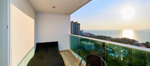 Apartamento com 3 quartos em condomínio em Cosy Beach View Pattaya, Thailand N.º 28511 24