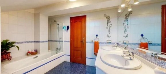 5 bedrooms Duplex in Fuengirola, Spain No. 99034 28