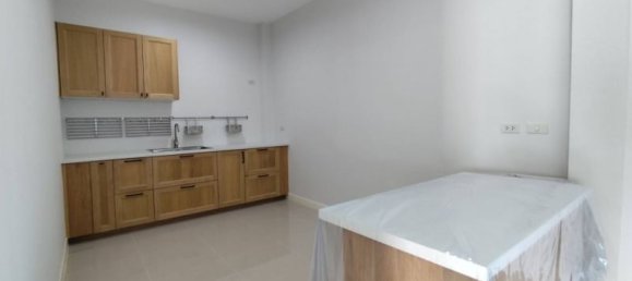 3 bedrooms Cafe / restaurant in Bang Sare, Thailand No. 25480 2