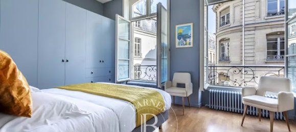 2 bedrooms Apartment in Paris, France No. 164604 12