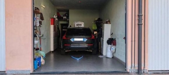 6-salle Appartement à Sommariva del Bosco, Italy No. 33653 43