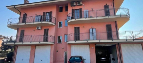 6-salle Appartement à Sommariva del Bosco, Italy No. 33653 42