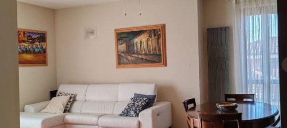 6-salle Appartement à Sommariva del Bosco, Italy No. 33653 4