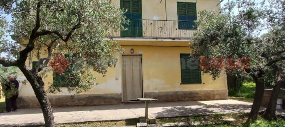 Casa de 4 habitaciónes en Alatri, Italy No. 124072 2