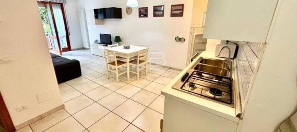 2 rooms Apartment in Massa, Italy No. 136499 6