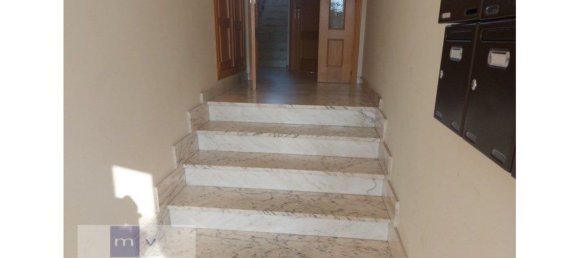 Dúplex de 3 dormitorios en Villaquilambre, Spain No. 66464 13