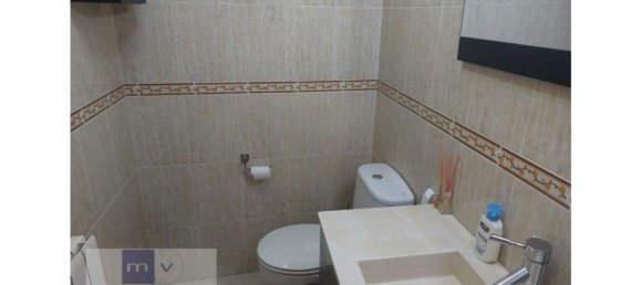 Dúplex de 3 dormitorios en Villaquilambre, Spain No. 66464 39